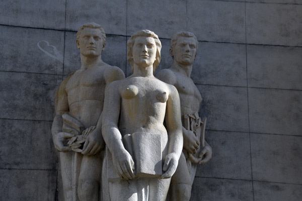 Portugal Apr21 3454.jpg