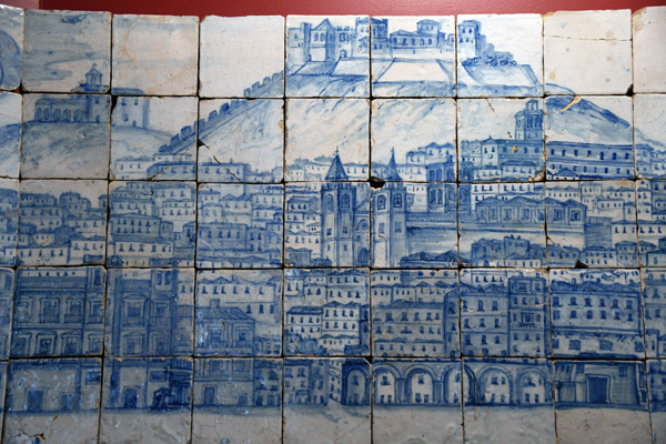 Azulejo Panorama of Lisbon before 1755 - Alfam, Cathedral, Castle of St. George