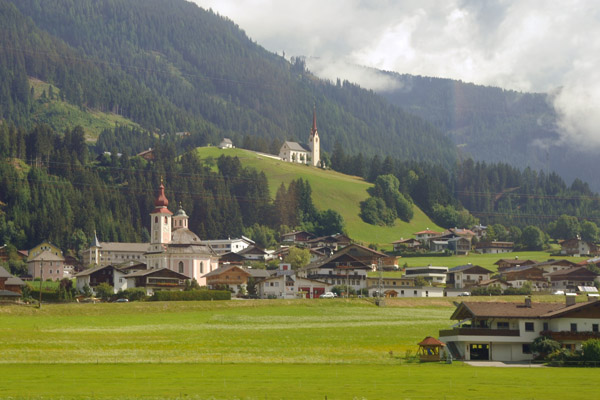 Hl. Dreifaltigkeitkirche, Pfarrkirche St. Jakob, Strassen, Osttirol