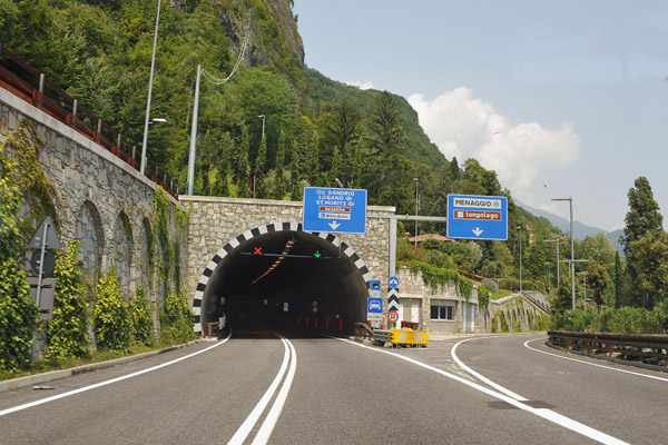 Tunnel from Lake Como to Lake Lugano