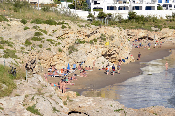 Platja dels Balmins, Sitges (FKK)