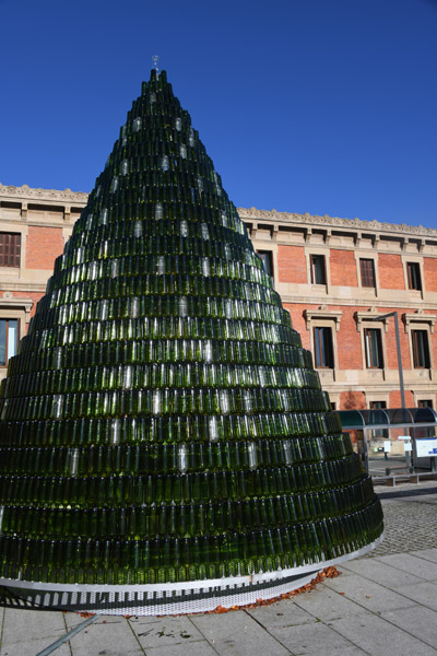 Wine Bottle Christmas Tree, Plaza del Baluarte, Pamplona
