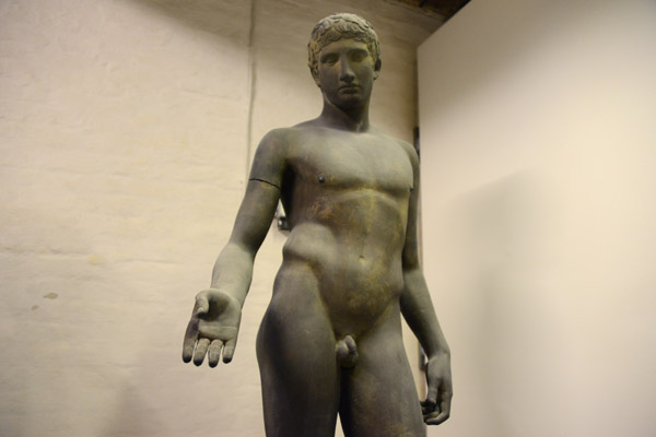 Standing Youth Idolino, Museo Archeologico Nazionale di Firenze