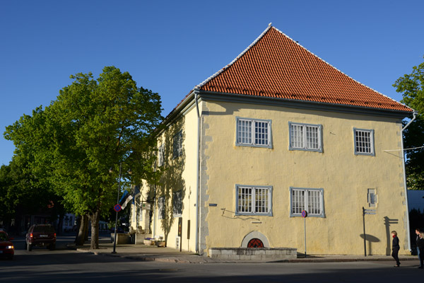 Kuressaare raekoda, town hall - Saaremaa Vallavolikogu, parish council