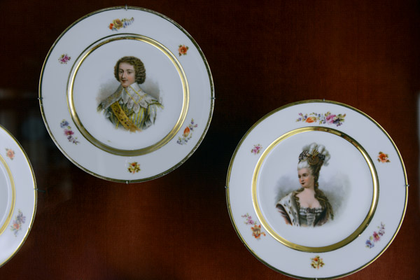 Porcelain plates with a noble couple, Trakai Castle