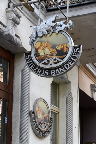 Šviežios bandelės, Gediminas Avenue, Vilnius