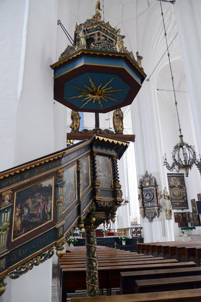 Pulpit, St. Mary's Church, Gdańsk