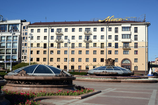 Minsk Hotel, Independence Prospekt