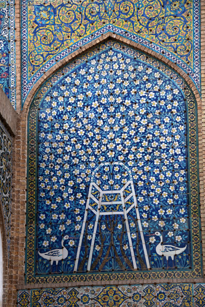 Iran Dec21 1407.jpg