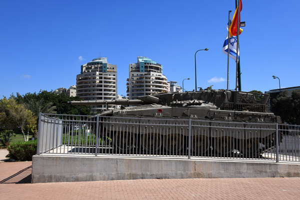 Israel Aug22 1101.jpg