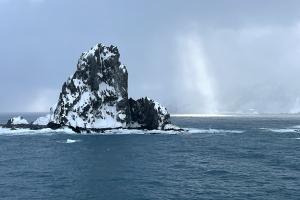 Antarctic Nov24 028.jpg