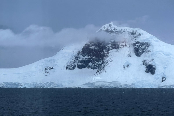 Antarctic Nov24 306.jpg