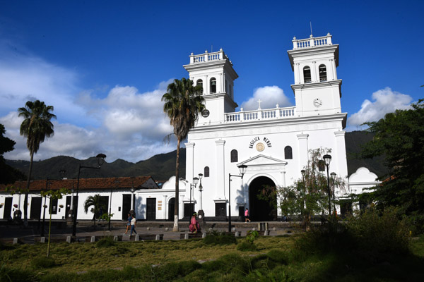 Colombia Oct24 1608.jpg