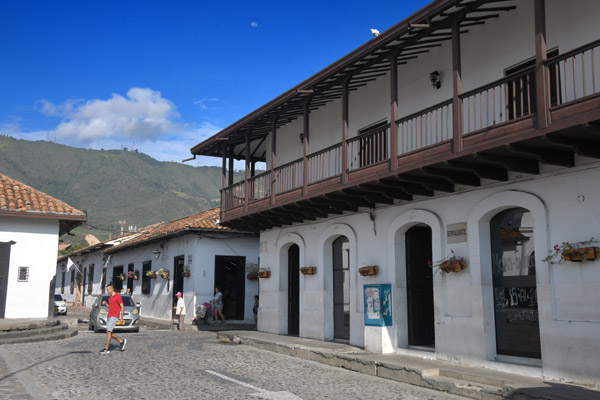 Colombia Oct24 1611.jpg