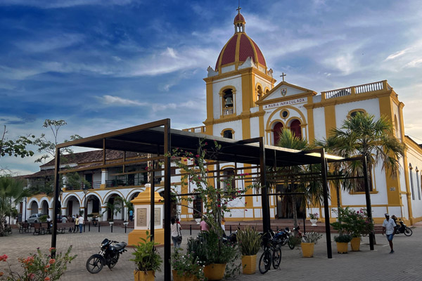 Colombia ip24 1194.jpg