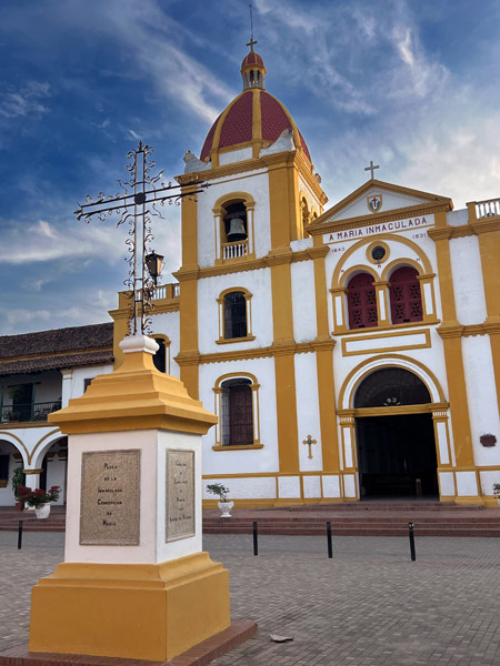 Colombia ip24 1195.jpg