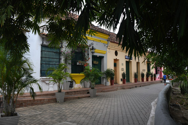 Colombia Oct24 1800.jpg