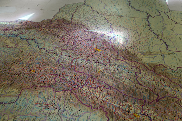 Large floor map of Colombia on the top floor of the Museo del Oro