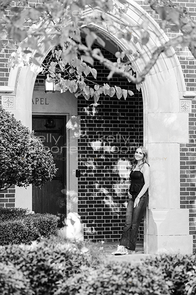 E57A1093bw.jpg