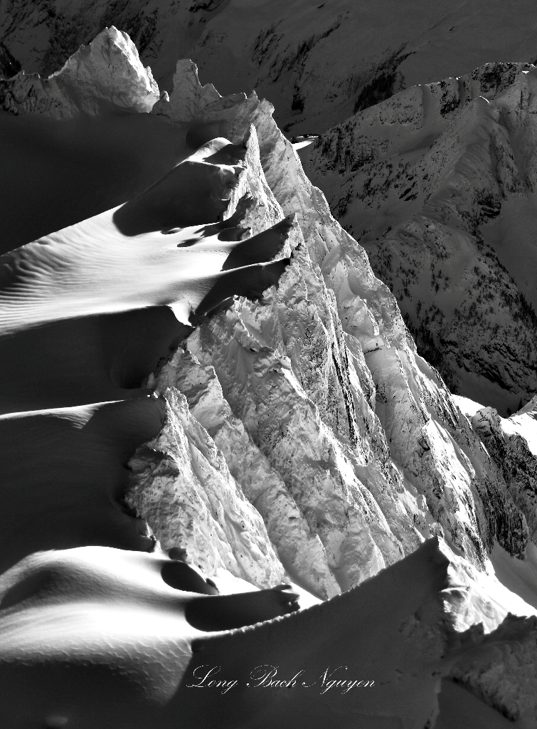 The Needle, The Horseman, on Snowfield Peak, Neve Glacier, North Cascades National Park, Washington 989A