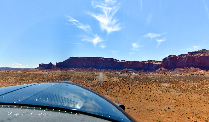 Daher Kodiak airplane on short final Gouldings Monument Valley Airport, Oljato-Monument Valley, UT25, Utah 2326