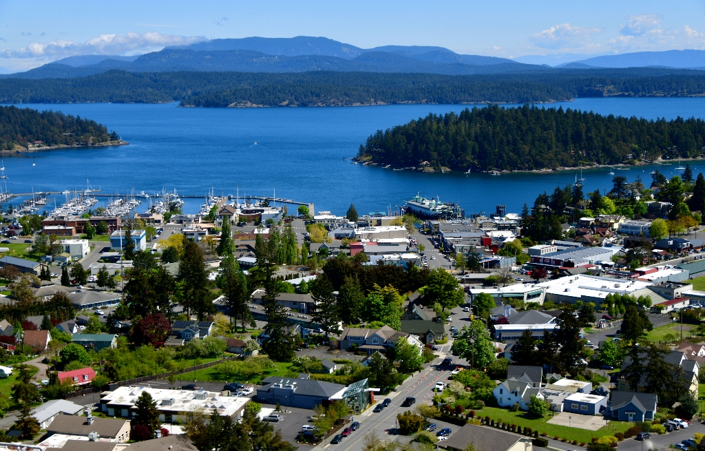 Town of Friday Harbor, Port of Friday Harbor, Brown Island, San Juan Channel, Shaw Island, Washington 101