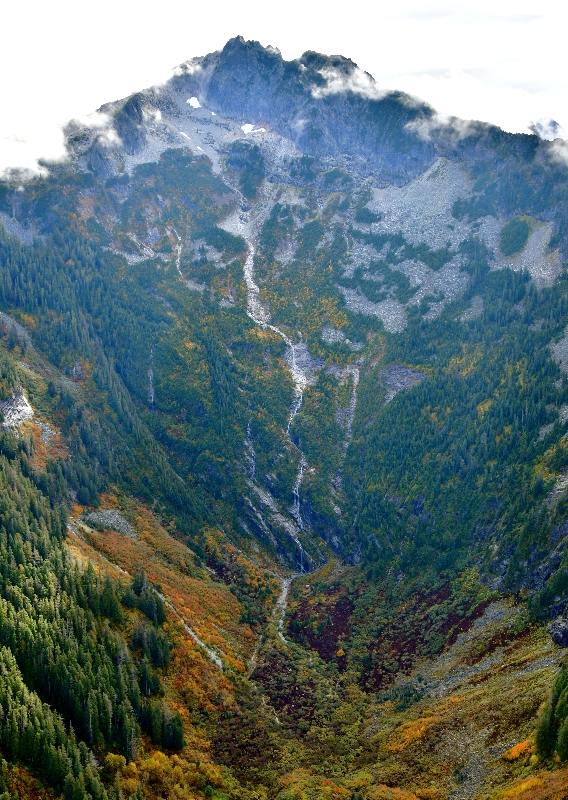 Fall Colors on Jumpoff Ridge, Cascade Mountains, Washington168 