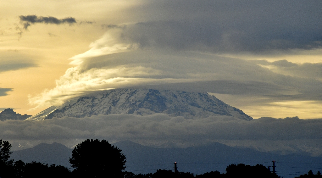 Mount Rainier with Lenticular Clouds and Cap Clouds in Strong Wind 045 