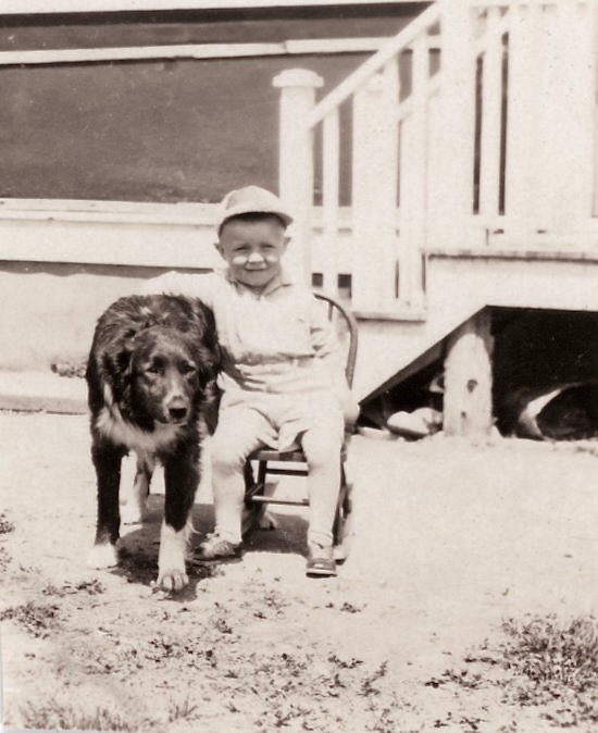 405) Roy and his dog?
