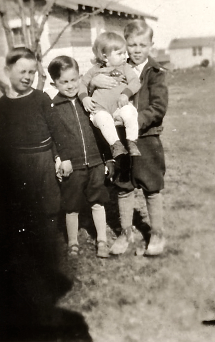420) ?, Roger, Venzel?, Roy