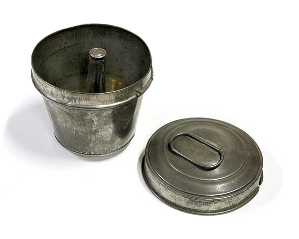 AVM-V-17-03-004-000.jpg
