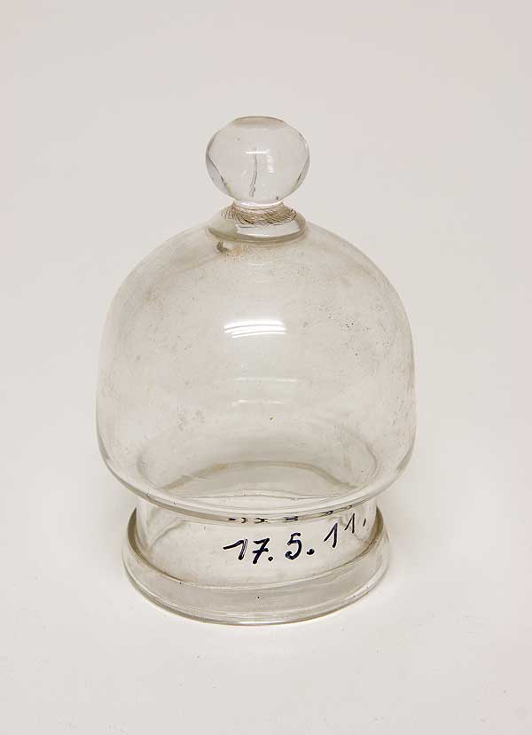AVM-V-17-05-011-000.jpg
