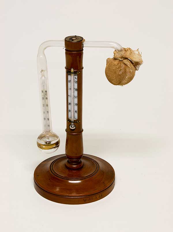 AVM-V-17-05-059-000.jpg