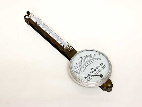 AVM-V-17-05-061-000.jpg