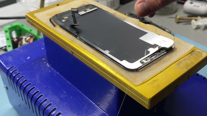 Get Expert iPhone Screen Refurbishing Services From Screen Refurbished