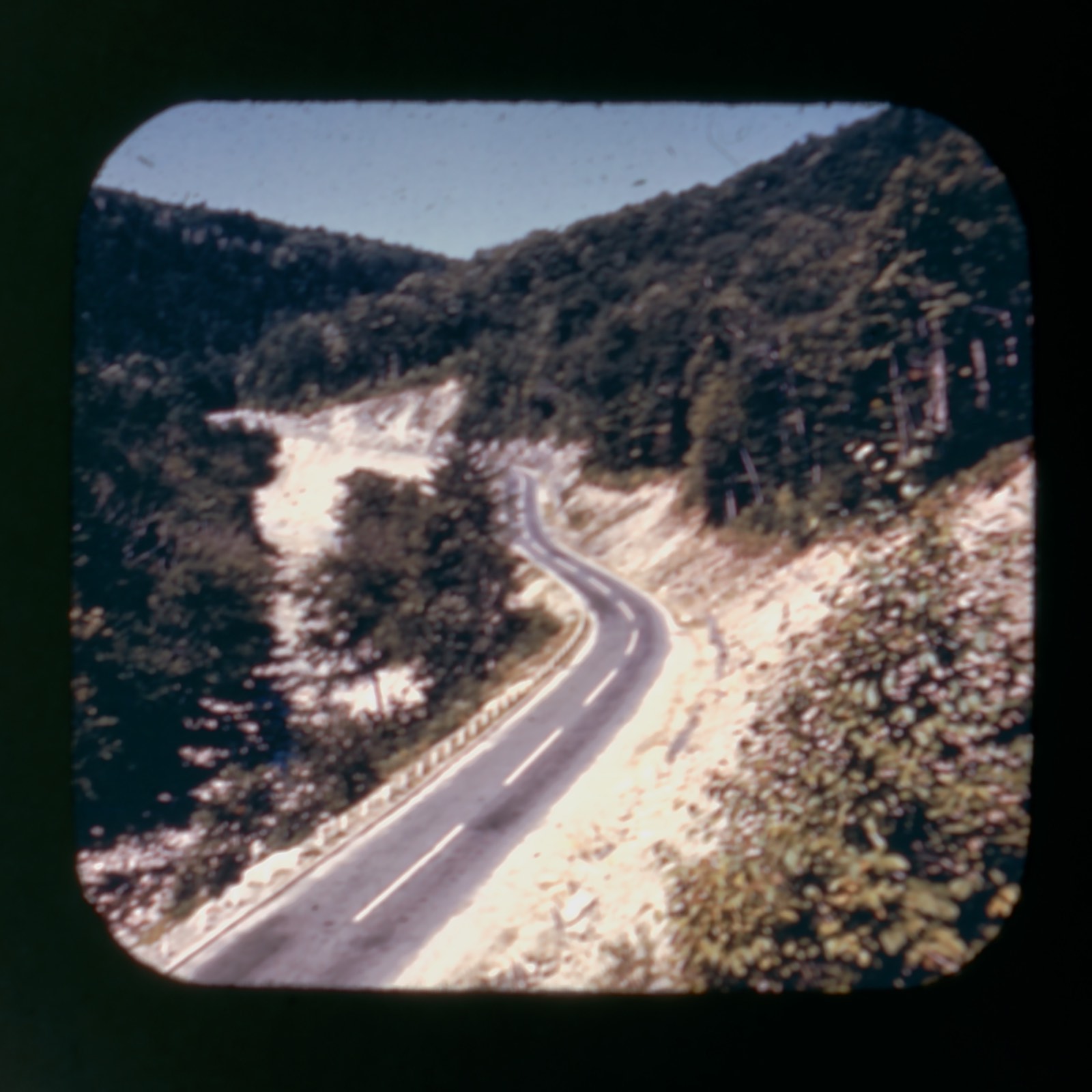 The Mohawk Trail in the Gorge, The Mohawk Trail, View-Master Reel no. 268 