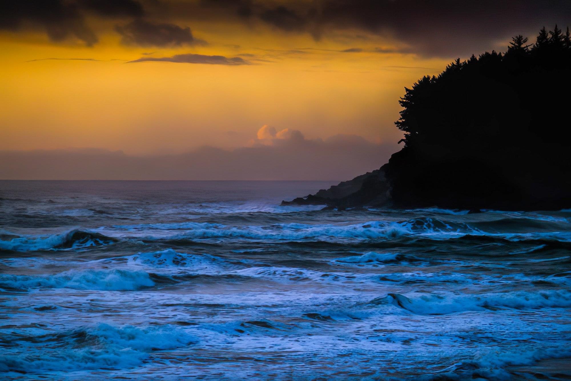 Cape Sebastian meets the Pacific