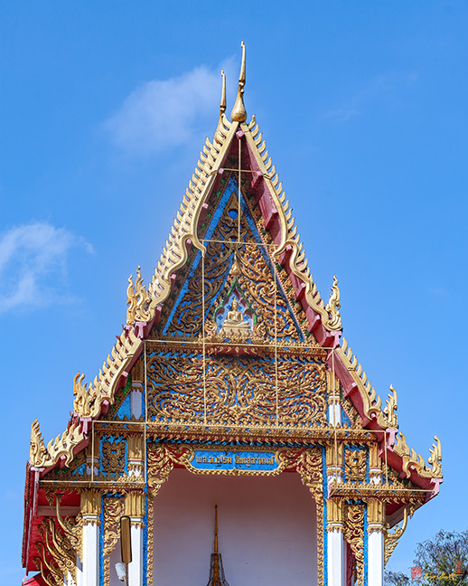 Wat Sala Yen Phra Ubosot Gable (DTHNR0426)