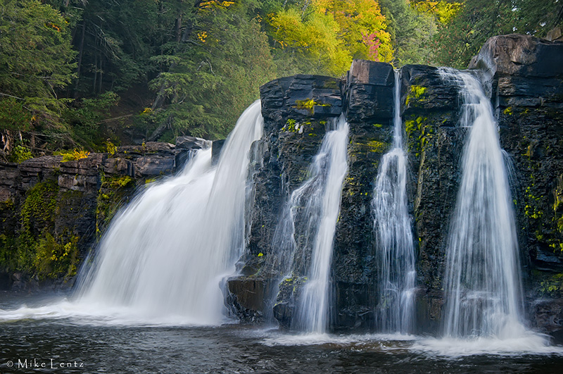 Manabezho Falls