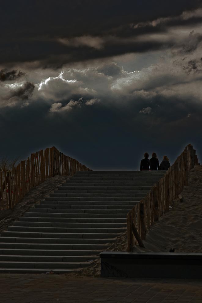 dark clouds over Noordwijk