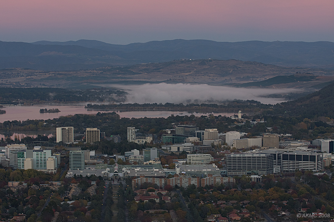 1622 Mist On The Water