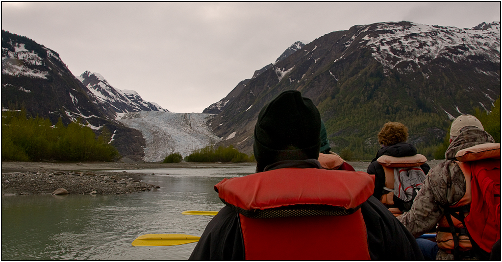 A VIew of the Glacier from the Canoe