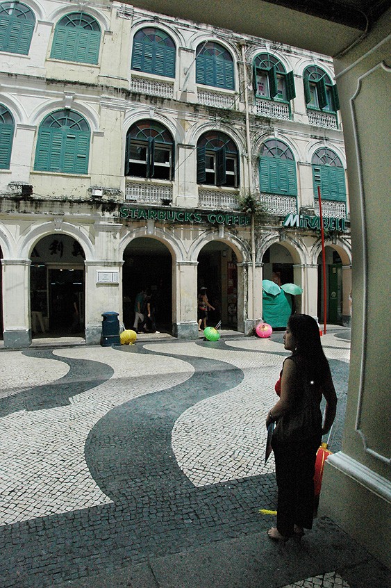 DSC_7449FxShWeb.jpg