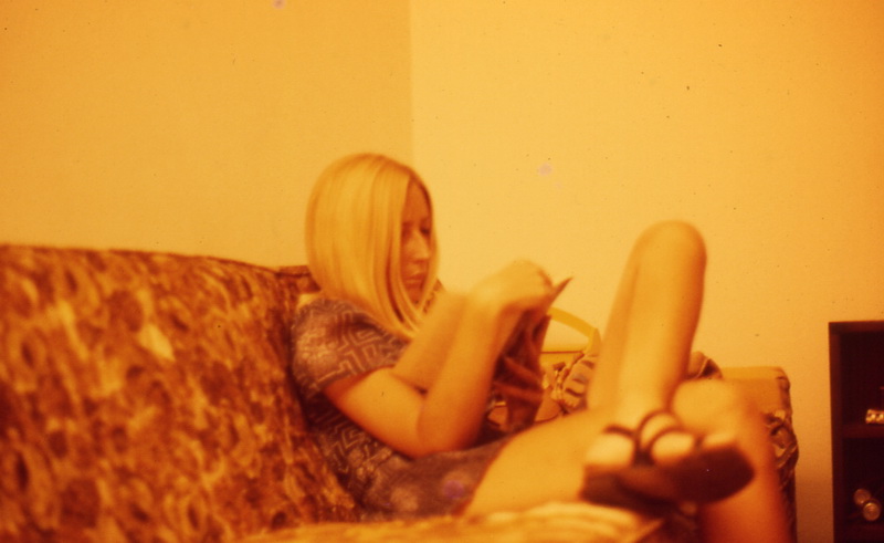 1971.10.a04_resize.jpg