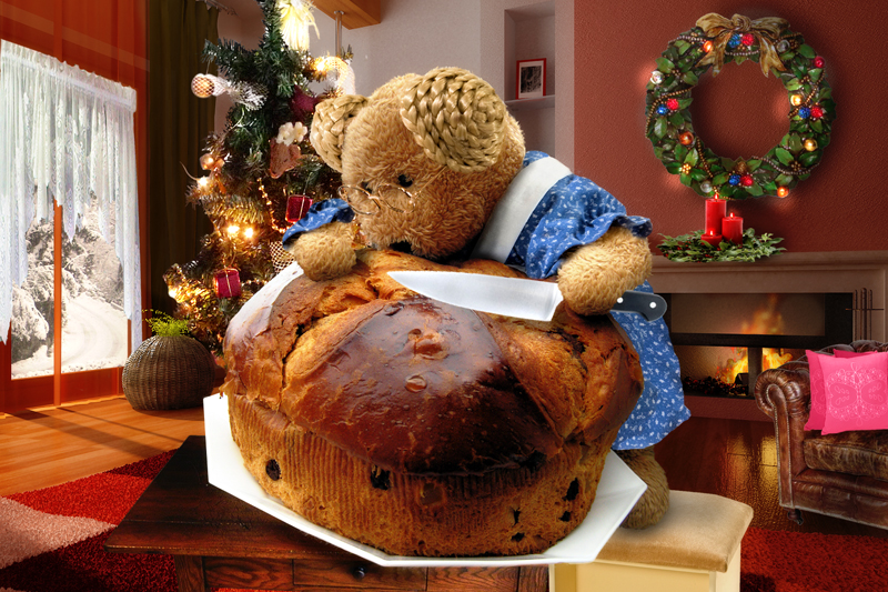 Sharing my delicious Panettone with my friend Isabel...