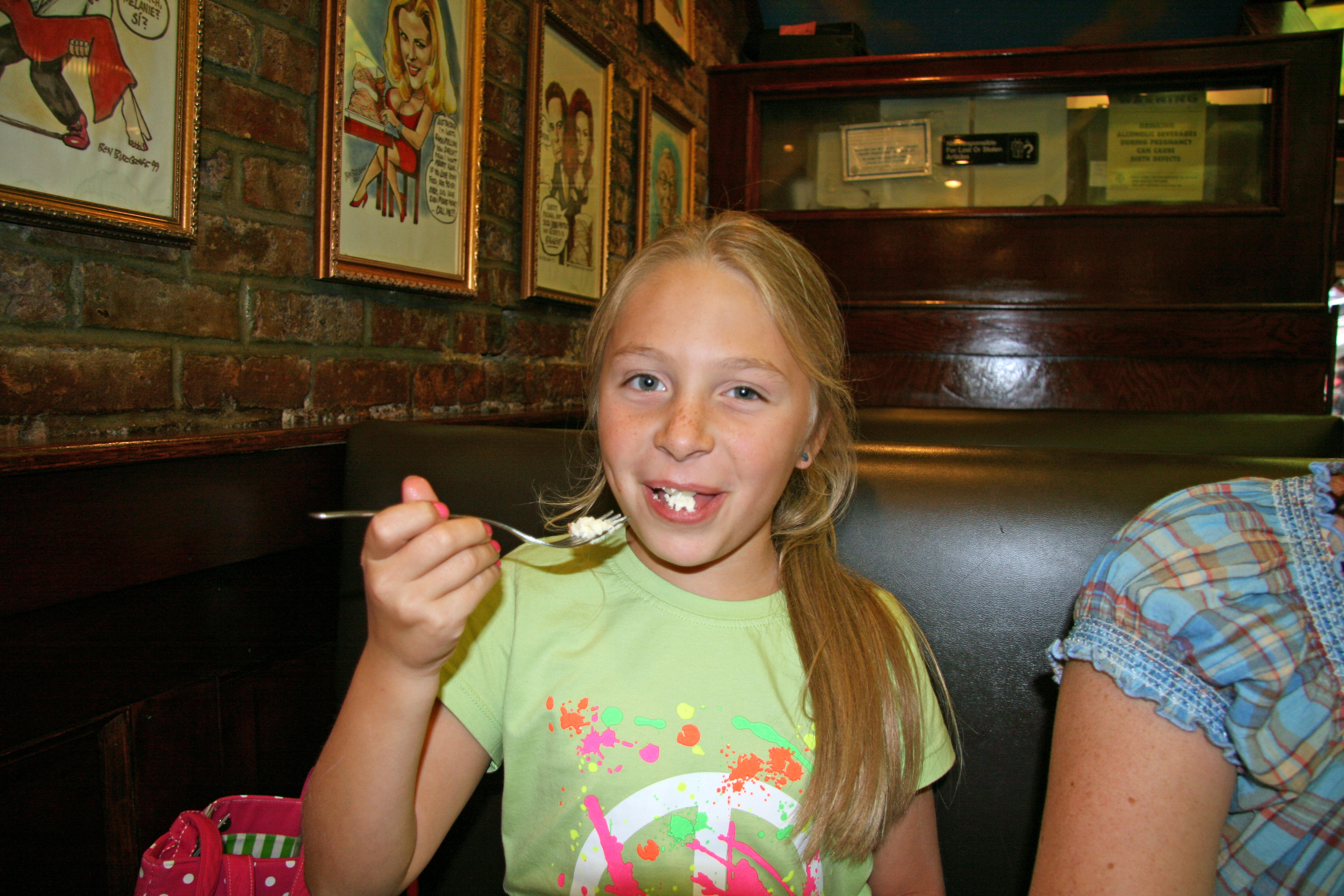 Cheese Cake at Roxys2.jpg