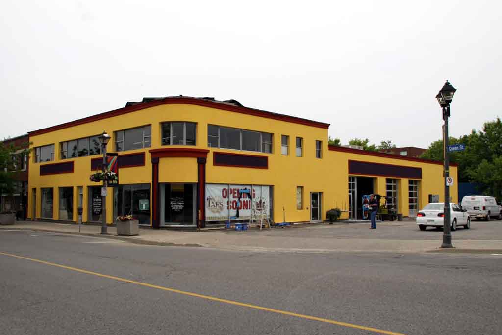 A NEW BUSINESS FOR DOWNTOWN