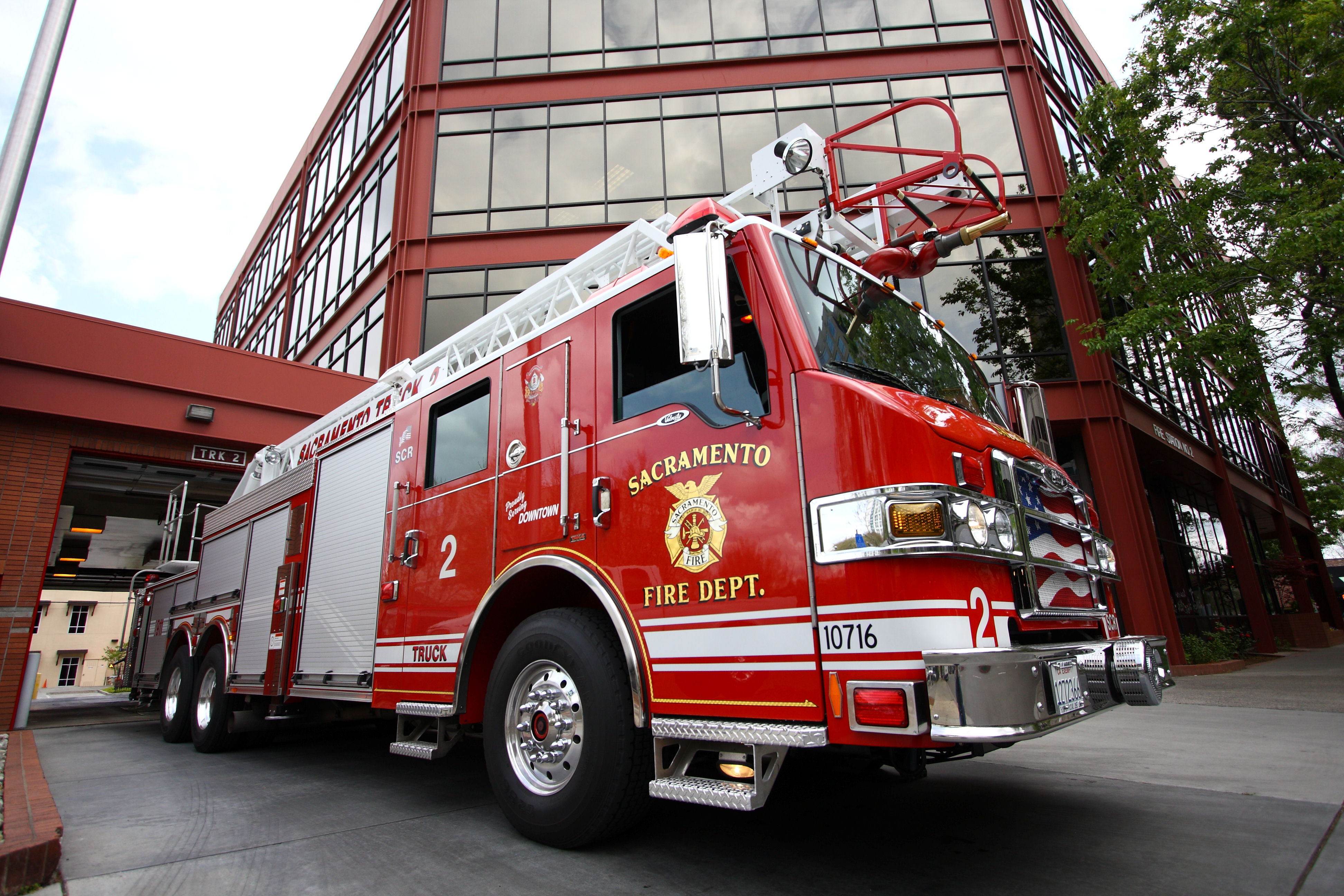 SacramentoCA  Close Up Of Truck 2   4-1-10 1227 PM.JPG