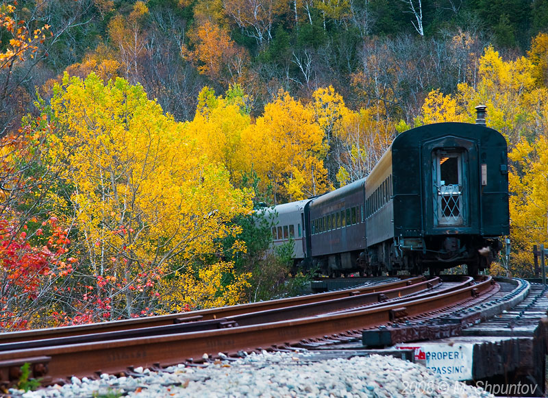 Credit Valley Discovery Train - Say Goodbye to Fall
