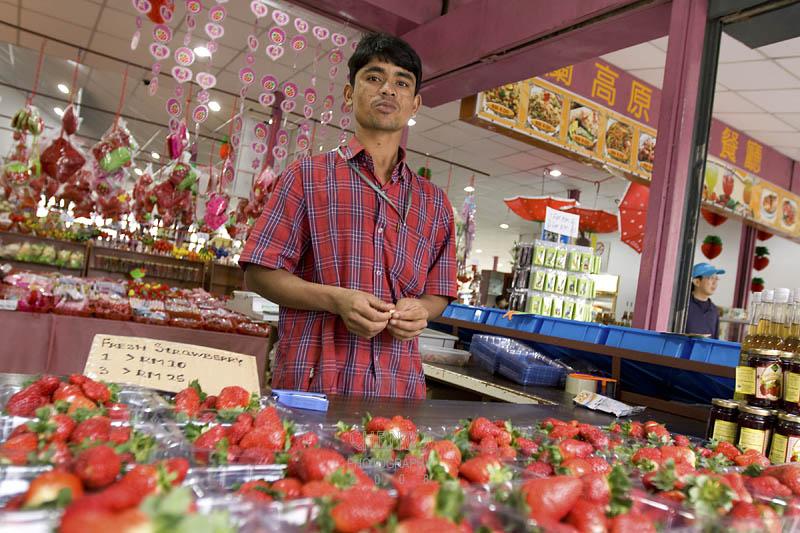 Selling strawberries